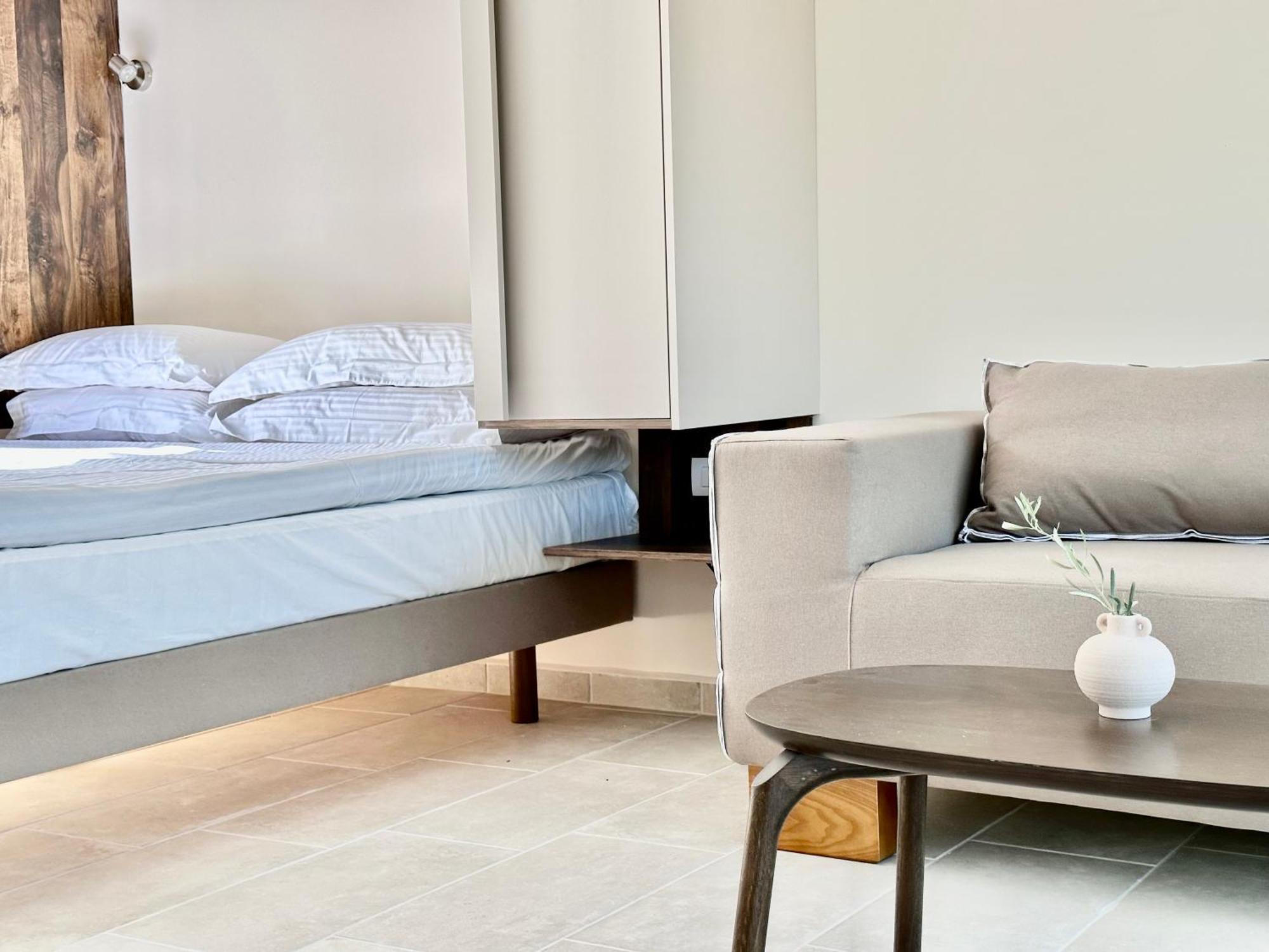 Topos Luxury Stay Heraion ลูตรากี ภายนอก รูปภาพ